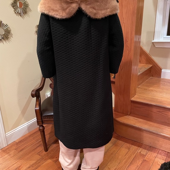 Bambergers vintage mink collar coat - Picture 10 of 12